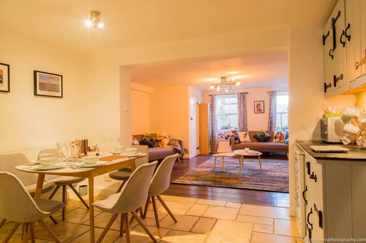 Seafront Apartment With Garden Brighton United Kingdom